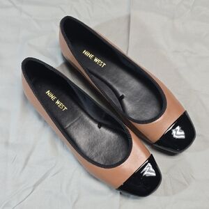 Nine West Tan and Black Cap Toe Flats